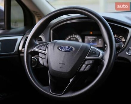 Серый Форд Фьюжн, объемом двигателя 2.49 л и пробегом 168 тыс. км за 10700 $, фото 12 на Automoto.ua