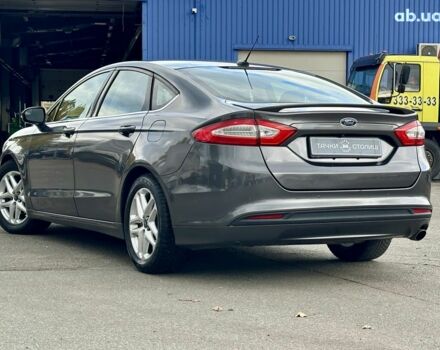 Форд Фьюжн 2016 в Киеве на Automoto.ua Серый Форд Фьюжн, объемом двигателя 0 л и пробегом 125 тыс. км за 11300 $, фото 2 на Automoto.ua