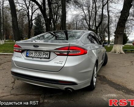 Серый Форд Фьюжн, объемом двигателя 2 л и пробегом 184 тыс. км за 12300 $, фото 4 на Automoto.ua