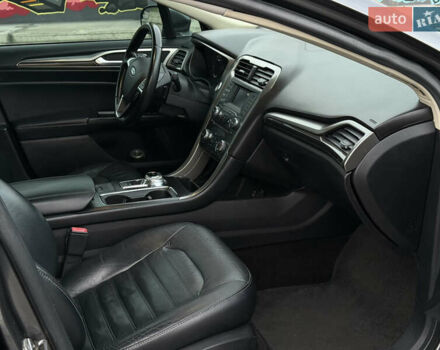 Серый Форд Фьюжн, объемом двигателя 1.5 л и пробегом 237 тыс. км за 10500 $, фото 19 на Automoto.ua