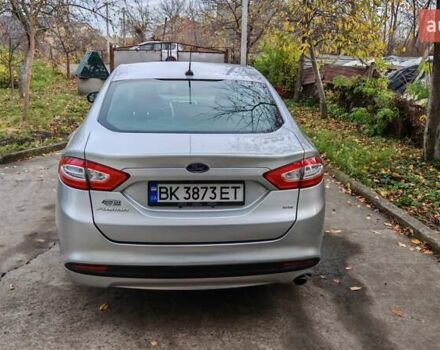 Серый Форд Фьюжн, объемом двигателя 2.49 л и пробегом 139 тыс. км за 9495 $, фото 12 на Automoto.ua