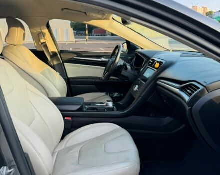 Сірий Форд Фьюжен, об'ємом двигуна 2 л та пробігом 152 тис. км за 10800 $, фото 12 на Automoto.ua