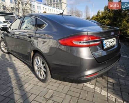 Сірий Форд Фьюжен, об'ємом двигуна 2 л та пробігом 185 тис. км за 12999 $, фото 4 на Automoto.ua