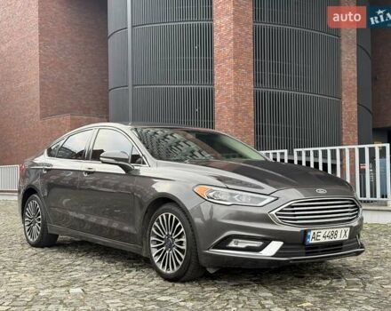 Сірий Форд Фьюжен, об'ємом двигуна 2 л та пробігом 174 тис. км за 14500 $, фото 5 на Automoto.ua