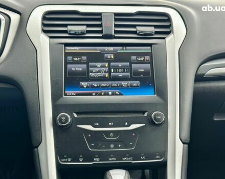 Форд Фьюжн 2016 в Киеве на Automoto.ua Серый Форд Фьюжн, объемом двигателя 0 л и пробегом 125 тыс. км за 11300 $, фото 11 на Automoto.ua