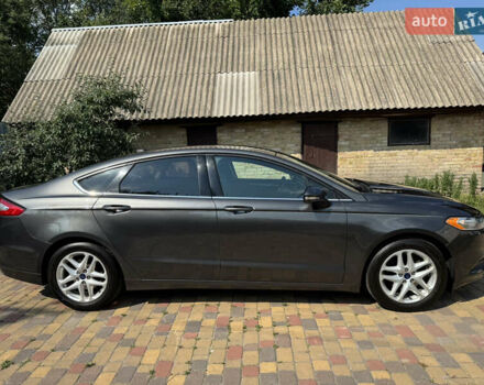 Серый Форд Фьюжн, объемом двигателя 1.5 л и пробегом 133 тыс. км за 10300 $, фото 7 на Automoto.ua