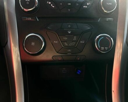 Сірий Форд Фьюжен, об'ємом двигуна 2 л та пробігом 200 тис. км за 10900 $, фото 12 на Automoto.ua