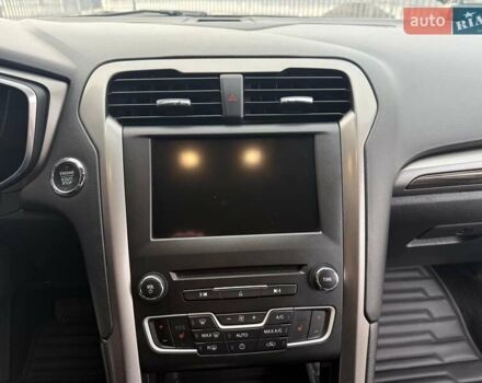 Сірий Форд Фьюжен, об'ємом двигуна 2 л та пробігом 174 тис. км за 14500 $, фото 52 на Automoto.ua