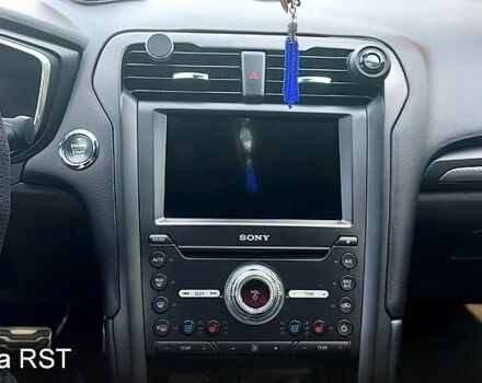 Серый Форд Фьюжн, объемом двигателя 2.7 л и пробегом 120 тыс. км за 14600 $, фото 5 на Automoto.ua