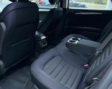 Сірий Форд Фьюжен, об'ємом двигуна 2.5 л та пробігом 249 тис. км за 8999 $, фото 17 на Automoto.ua