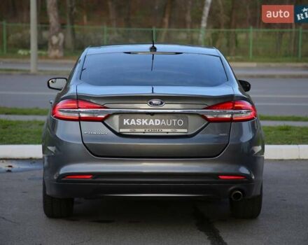 Серый Форд Фьюжн, объемом двигателя 2.49 л и пробегом 168 тыс. км за 10700 $, фото 4 на Automoto.ua