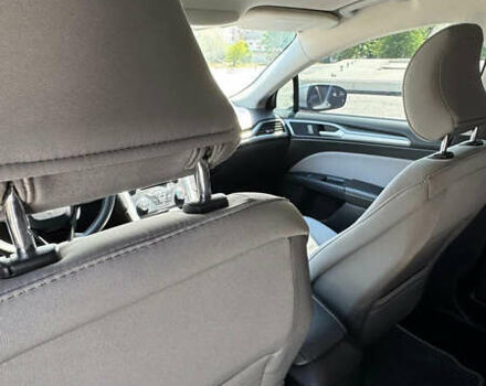 Серый Форд Фьюжн, объемом двигателя 2.49 л и пробегом 246 тыс. км за 8700 $, фото 5 на Automoto.ua