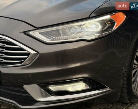 Сірий Форд Фьюжен, об'ємом двигуна 2 л та пробігом 174 тис. км за 14500 $, фото 63 на Automoto.ua