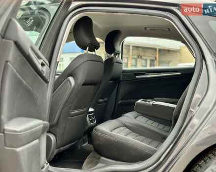 Сірий Форд Фьюжен, об'ємом двигуна 2.49 л та пробігом 125 тис. км за 10800 $, фото 15 на Automoto.ua