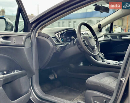Сірий Форд Фьюжен, об'ємом двигуна 2.49 л та пробігом 125 тис. км за 10800 $, фото 8 на Automoto.ua