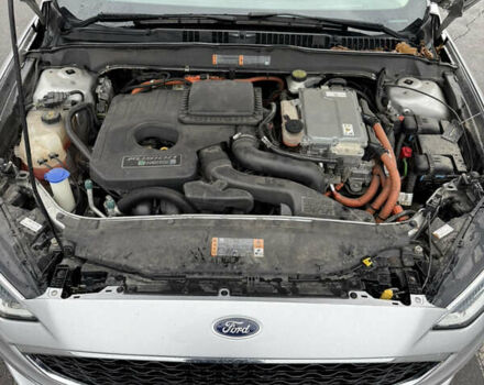 Серый Форд Фьюжн, объемом двигателя 2 л и пробегом 92 тыс. км за 17200 $, фото 8 на Automoto.ua