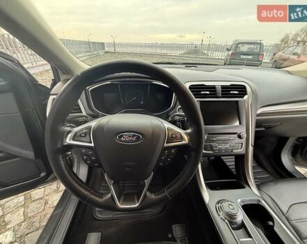 Сірий Форд Фьюжен, об'ємом двигуна 2 л та пробігом 174 тис. км за 14500 $, фото 54 на Automoto.ua