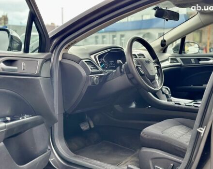 Форд Фьюжн 2016 в Киеве на Automoto.ua Серый Форд Фьюжн, объемом двигателя 0 л и пробегом 125 тыс. км за 11300 $, фото 8 на Automoto.ua