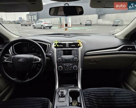 Серый Форд Фьюжн, объемом двигателя 2 л и пробегом 158 тыс. км за 13999 $, фото 11 на Automoto.ua