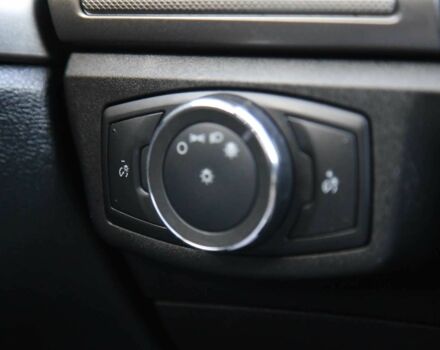 Серый Форд Фьюжн, объемом двигателя 2.5 л и пробегом 168 тыс. км за 10700 $, фото 18 на Automoto.ua