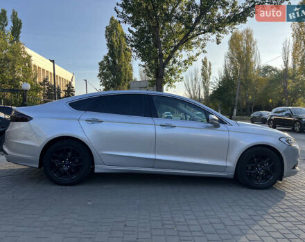 Серый Форд Фьюжн, объемом двигателя 1.5 л и пробегом 85 тыс. км за 9100 $, фото 5 на Automoto.ua