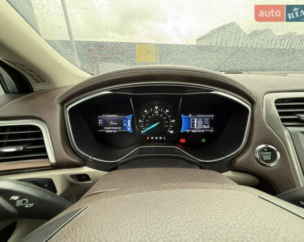 Серый Форд Фьюжн, объемом двигателя 2 л и пробегом 92 тыс. км за 17200 $, фото 13 на Automoto.ua