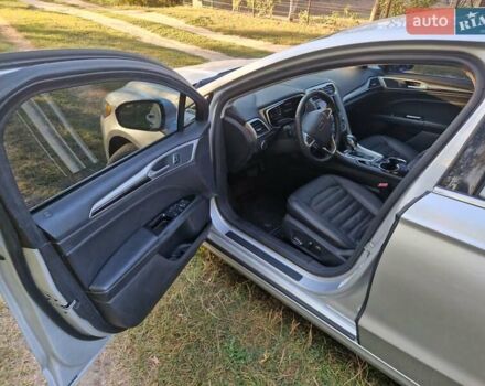 Серый Форд Фьюжн, объемом двигателя 2 л и пробегом 200 тыс. км за 7100 $, фото 7 на Automoto.ua