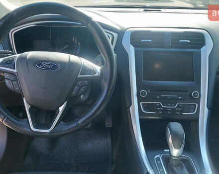 Сірий Форд Фьюжен, об'ємом двигуна 2 л та пробігом 114 тис. км за 11999 $, фото 7 на Automoto.ua