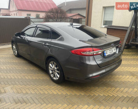 Серый Форд Фьюжн, объемом двигателя 2.5 л и пробегом 147 тыс. км за 13000 $, фото 2 на Automoto.ua