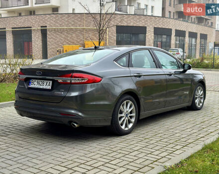 Сірий Форд Фьюжен, об'ємом двигуна 2 л та пробігом 75 тис. км за 12600 $, фото 3 на Automoto.ua
