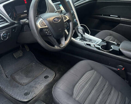 Серый Форд Фьюжн, объемом двигателя 2.49 л и пробегом 158 тыс. км за 9700 $, фото 13 на Automoto.ua