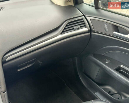 Серый Форд Фьюжн, объемом двигателя 2 л и пробегом 148 тыс. км за 15990 $, фото 28 на Automoto.ua