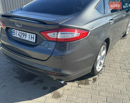 Серый Форд Фьюжн, объемом двигателя 2.5 л и пробегом 210 тыс. км за 11000 $, фото 13 на Automoto.ua