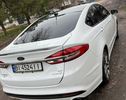 Сірий Форд Фьюжен, об'ємом двигуна 2 л та пробігом 200 тис. км за 14200 $, фото 5 на Automoto.ua