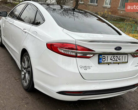 Сірий Форд Фьюжен, об'ємом двигуна 2 л та пробігом 200 тис. км за 14200 $, фото 3 на Automoto.ua