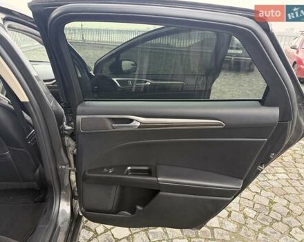 Сірий Форд Фьюжен, об'ємом двигуна 2 л та пробігом 174 тис. км за 14500 $, фото 39 на Automoto.ua