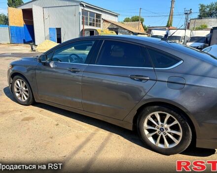 Серый Форд Фьюжн, объемом двигателя 2.5 л и пробегом 100 тыс. км за 12500 $, фото 2 на Automoto.ua