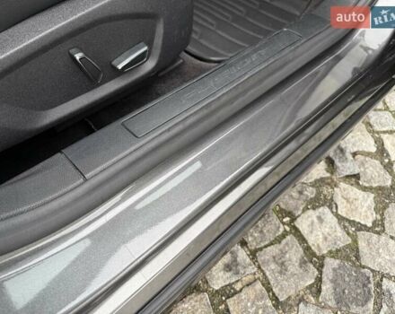 Сірий Форд Фьюжен, об'ємом двигуна 2 л та пробігом 174 тис. км за 14500 $, фото 41 на Automoto.ua