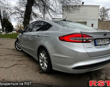 Серый Форд Фьюжн, объемом двигателя 2 л и пробегом 184 тыс. км за 12300 $, фото 1 на Automoto.ua