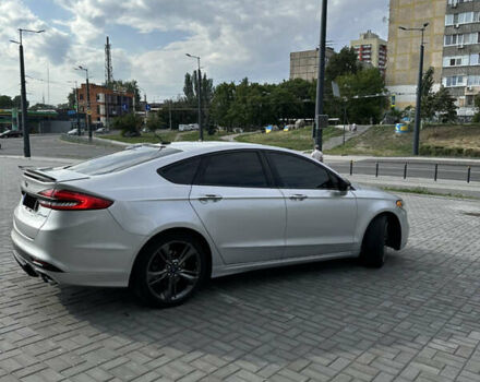 Серый Форд Фьюжн, объемом двигателя 2.7 л и пробегом 125 тыс. км за 13000 $, фото 2 на Automoto.ua