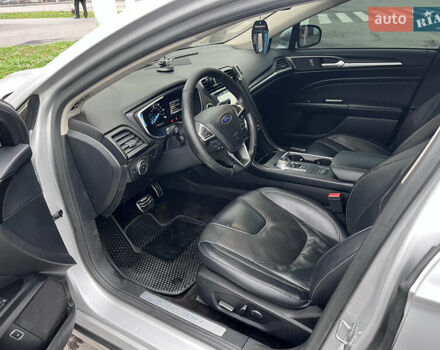 Сірий Форд Фьюжен, об'ємом двигуна 2 л та пробігом 172 тис. км за 14500 $, фото 17 на Automoto.ua