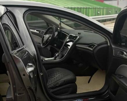 Форд Фьюжн 2016 в Киеве на Automoto.ua Серый Форд Фьюжн, объемом двигателя 2.49 л и пробегом 180 тыс. км за 10900 $, фото 11 на Automoto.ua
