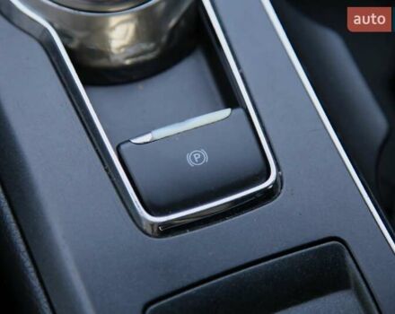 Серый Форд Фьюжн, объемом двигателя 2.49 л и пробегом 168 тыс. км за 10700 $, фото 17 на Automoto.ua