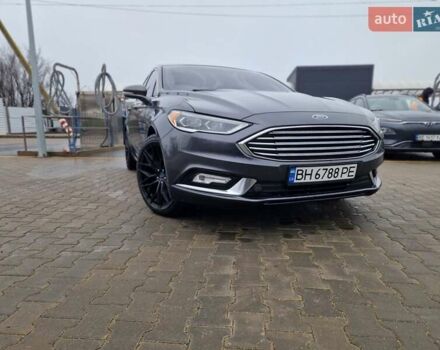 Серый Форд Фьюжн, объемом двигателя 2 л и пробегом 141 тыс. км за 12500 $, фото 1 на Automoto.ua