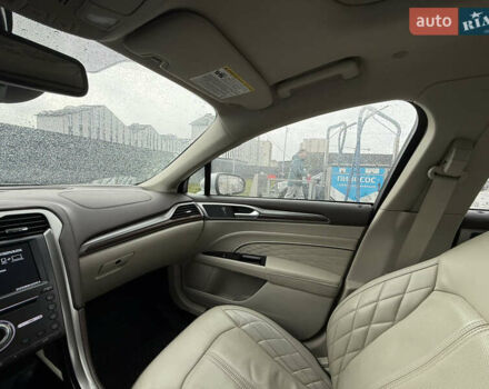 Серый Форд Фьюжн, объемом двигателя 2 л и пробегом 92 тыс. км за 17200 $, фото 14 на Automoto.ua