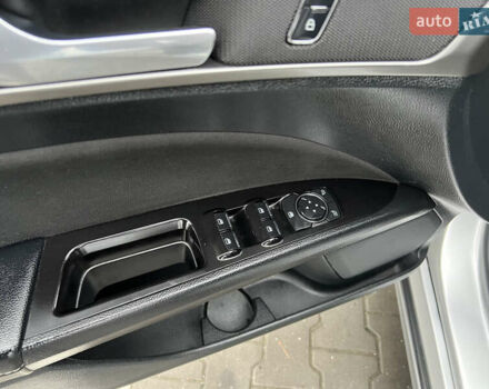 Серый Форд Фьюжн, объемом двигателя 2.49 л и пробегом 244 тыс. км за 8999 $, фото 9 на Automoto.ua