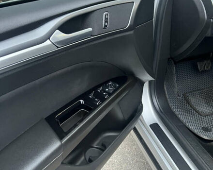 Серый Форд Фьюжн, объемом двигателя 2.49 л и пробегом 158 тыс. км за 9700 $, фото 14 на Automoto.ua