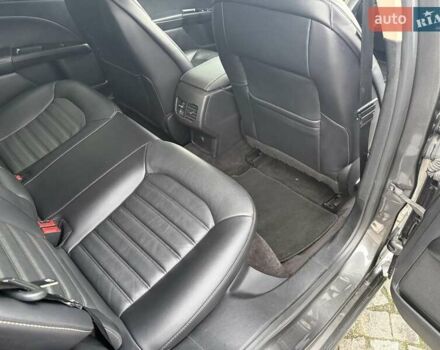 Сірий Форд Фьюжен, об'ємом двигуна 2 л та пробігом 174 тис. км за 14500 $, фото 35 на Automoto.ua