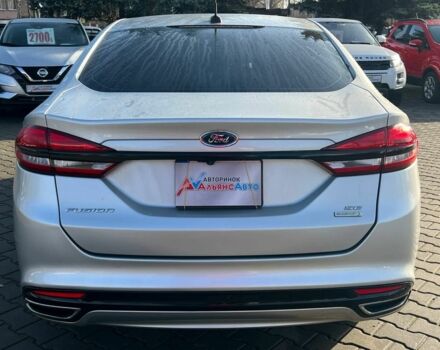 Сірий Форд Фьюжен, об'ємом двигуна 2 л та пробігом 200 тис. км за 10900 $, фото 5 на Automoto.ua