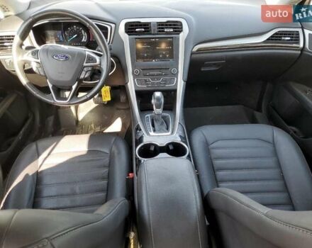 Форд Фьюжн 2016 в Львове на Automoto.ua Серый Форд Фьюжн, объемом двигателя 0 л и пробегом 116 тыс. км за 3000 $, фото 7 на Automoto.ua